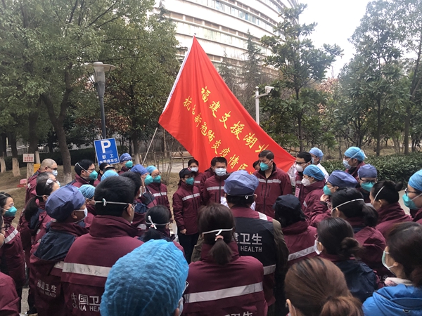 全新挑战！今早，福建援鄂医疗队抵达武汉金银潭医院，将接管两个病区