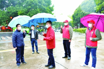 战“疫”中走在前