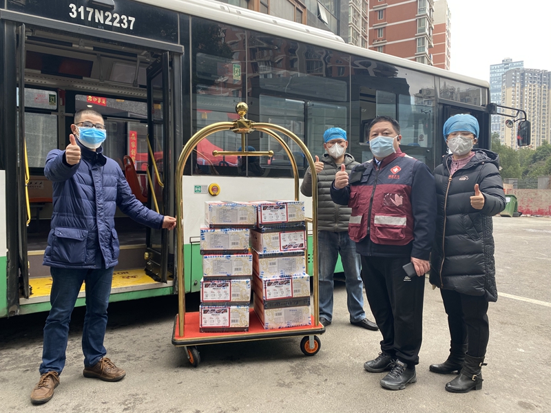 寒流将至，委领导关心“前方”医疗队员冷暖