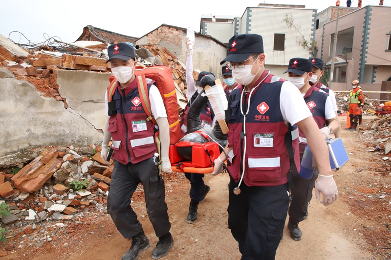 省级紧急医学救援队圆满完成“闽动-2020”地震跨区域应急救援实战演练