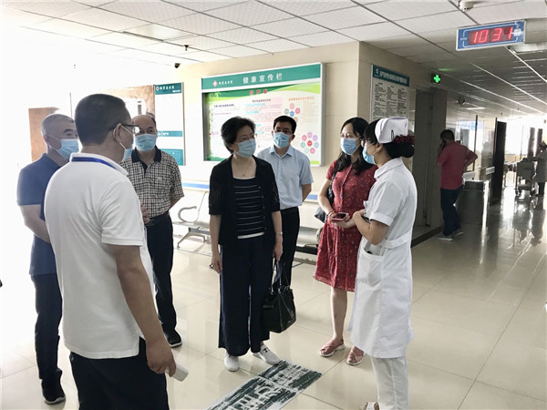 王喜瑛赴宁德开展县域医共体建设和常态化疫情防控等工作调研