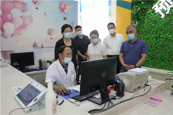 王喜瑛赴宁德开展县域医共体建设和常态化疫情防控等工作调研