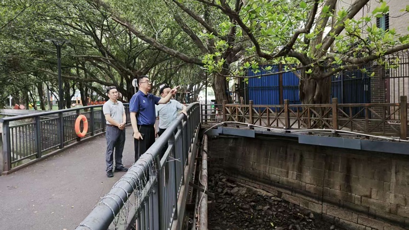 省卫健委主要领导深入省属医疗机构督导检查防汛防台风工作